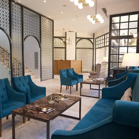 Mirabel Citycenter Hotel 2*